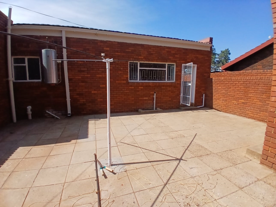 4 Bedroom Property for Sale in Kuruman Northern Cape
